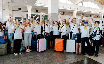 С Ярославского вокзала в Москве торжественно стартовал пилотный образовательный проект программы Росмолодежи «Больше, чем путешествие»